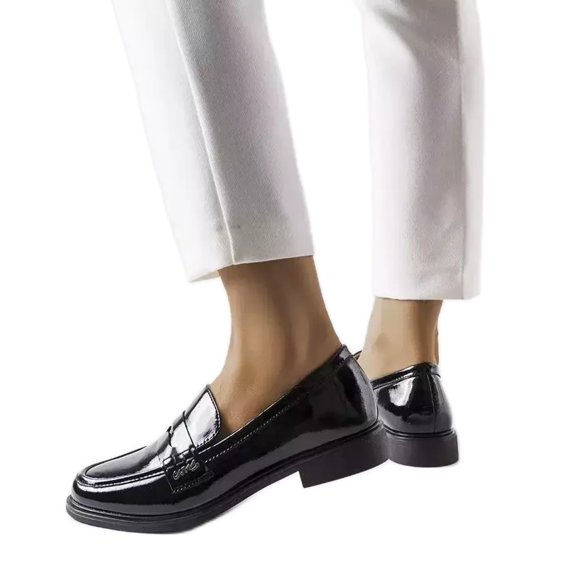 Fekete lakkozott naplopók a Gioia-tól Fekete lakkozott naplopók a Gioia-tól