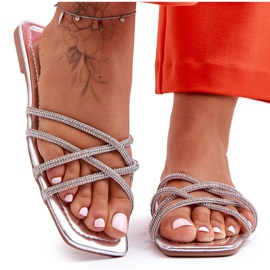 Csíkos és strasszos női papucs Ezüst Leomi Csíkos és strasszos női papucs Ezüst Leomi