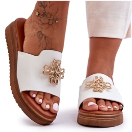 PG1 Női bőr papucs fehér Azera díszítéssel