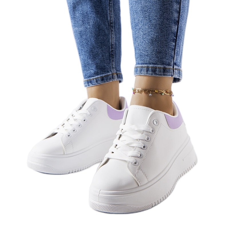 Fehér és lila platformos tornacipő a Holante-tól