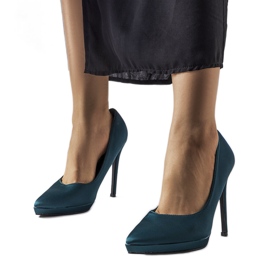 Sötétzöld szatén pumpák a Silje-től