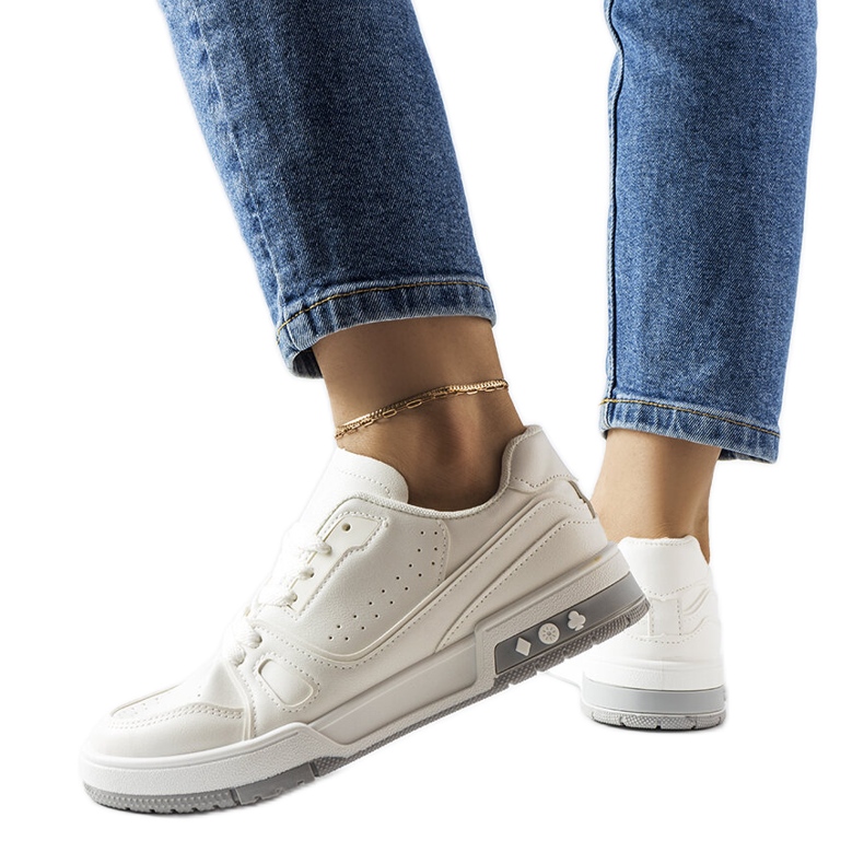 Willson fehér sportcipő