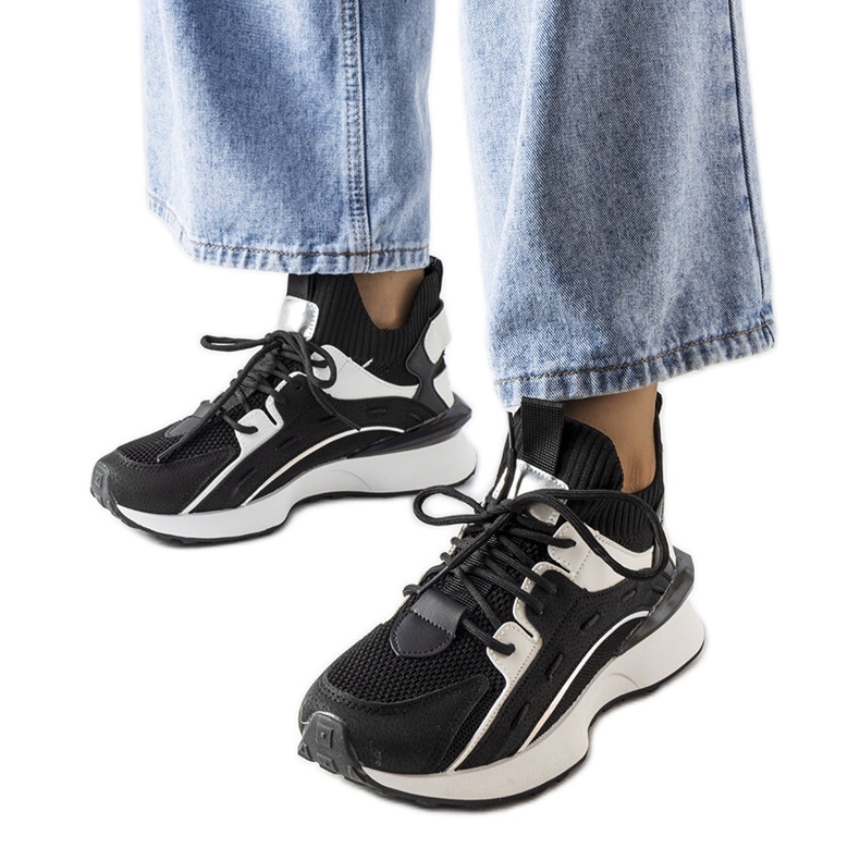 Inna Fekete-fehér stílusos cipők a Begins-től