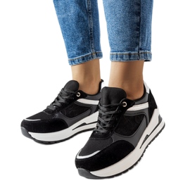 Inna Fekete tornacipő Genovese betéttel