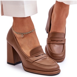 PS1 Divatos Pumpák Sarkú Barna Florence