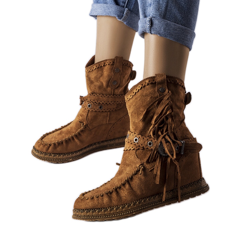 Inna A márka barna ékcsizmája Teodata