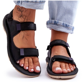 Női sportszandál 4F 4FSS23FSANF016-22S Fekete