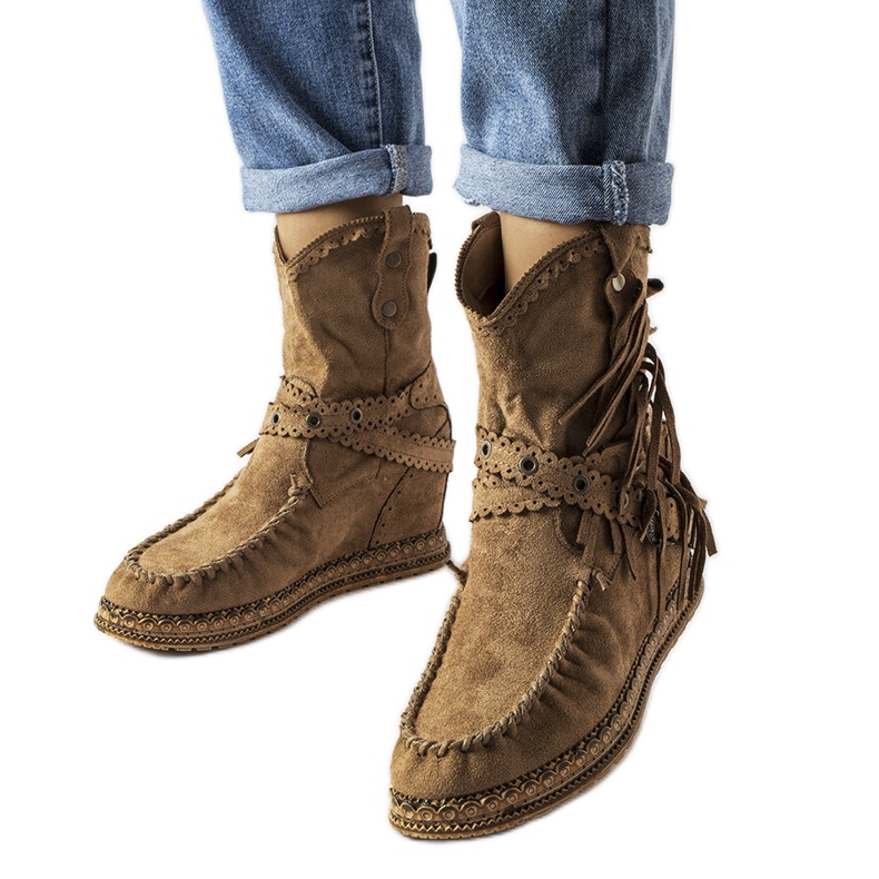 Inna Sötétbarna ékes csizma a Teodata márkától