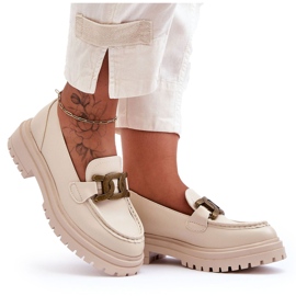 PG1 Női naplopók az emelvényen Díszítéssel Bézs Ameg