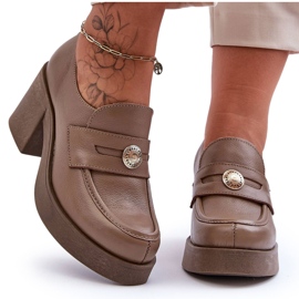 Lemar Sarkú női bőrcipő Sötétbézs Dunadia Lemar Sarkú női bőrcipő Sötétbézs Dunadia