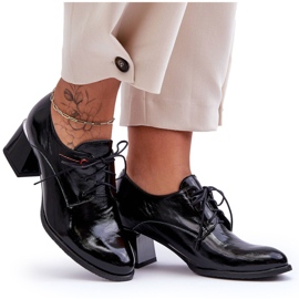 Laura Messi Női bőr lakkozott magassarkú fekete Keria