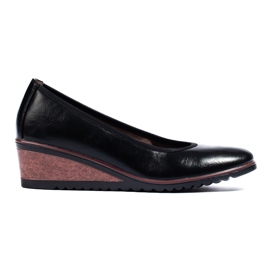 Fekete elegáns ékpumpák a Potockitól Fekete elegáns ékpumpák a Potockitól