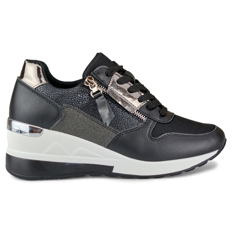 Elegáns fekete ék alakú sportcipő