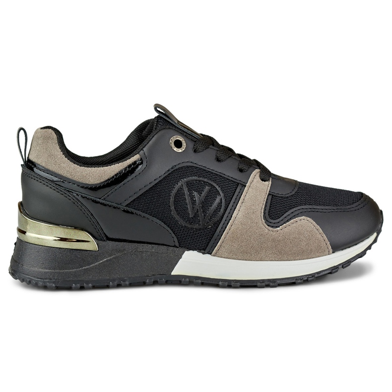 Divatos fekete jersy tornacipő Divatos fekete jersy tornacipő