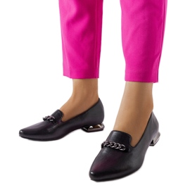 Fekete lapos bőr talpbetéttel a Lovato Lordstól