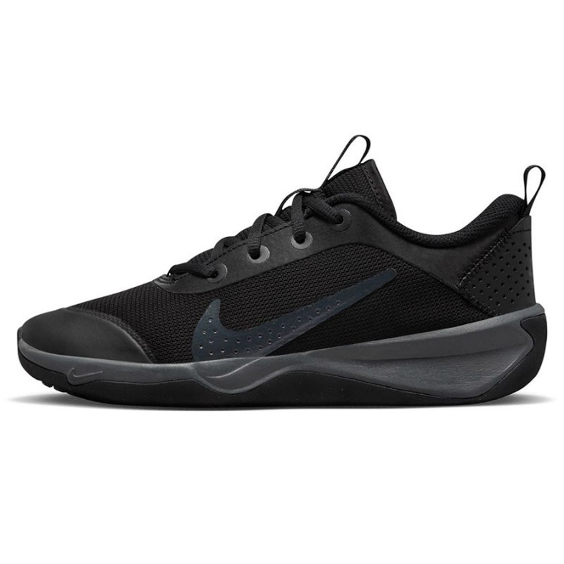 Nike Omni Multi-Court DM9027 001 cipő fekete