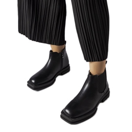 Inna Tarquinia fekete alacsony lapos csizma