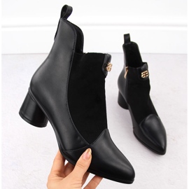 Női fekete magassarkú csizma D&amp;A S.Barski Premium Collection MR870-96