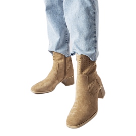 Cavallo bézs bokacsizma perforált felsőrésszel