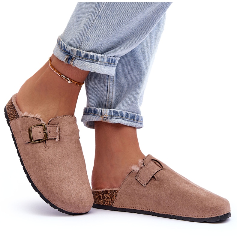 Bézs női velúr papucs szőrmével Haidamia