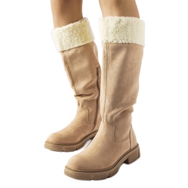 Bézs színű öko-velúr Erin csizma