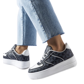 Inna Fekete tornacipő Sands monogrammal díszítve Inna Fekete tornacipő Sands monogrammal díszítve