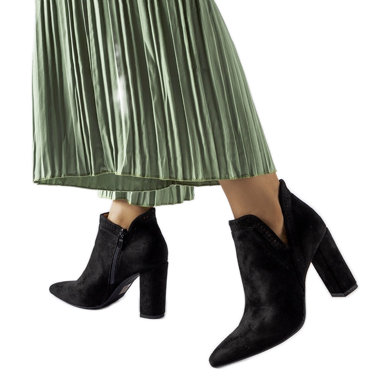 Fekete velúr Cammoro bokacsizma