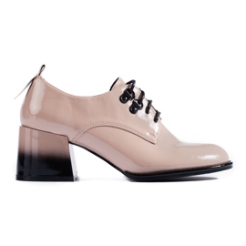 Patent fűzős bézs magas sarkú cipő a Shelovet márkától