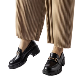 Fekete Fabrizio magas sarkú cipő