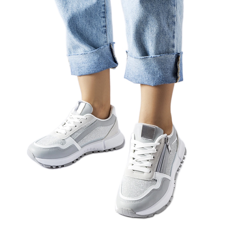 Camuzzoni szürke és ezüst színű női tornacipő