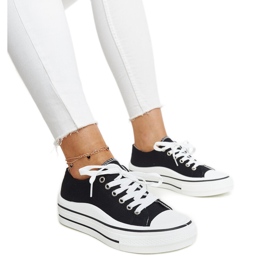 Dima fekete tornacipő vastag talppal