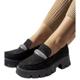 Fekete mokaszinok masszív Macario talppal