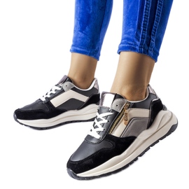 Fehér és fekete Cecchi tornacipő