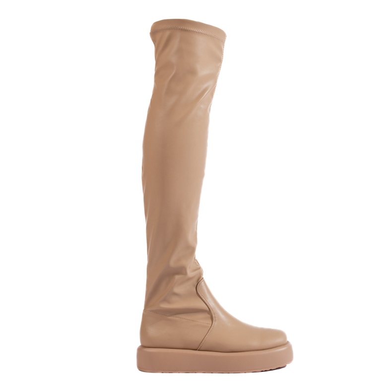 Bézs muskétások a Shelovet platformon