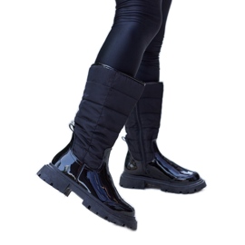 Fekete szigetelt lakkcsizma a Villafrancától