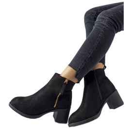 Ivano fekete öko-velúr alacsony sarkú bokacsizma Ivano fekete öko-velúr alacsony sarkú bokacsizma