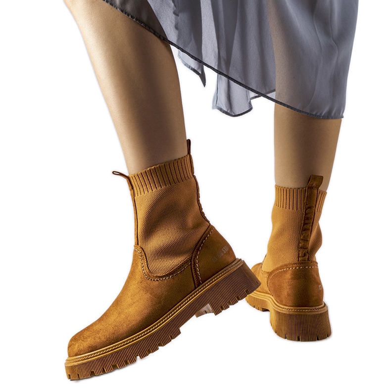 Barna öko-velúr csizma Big Star MM274541