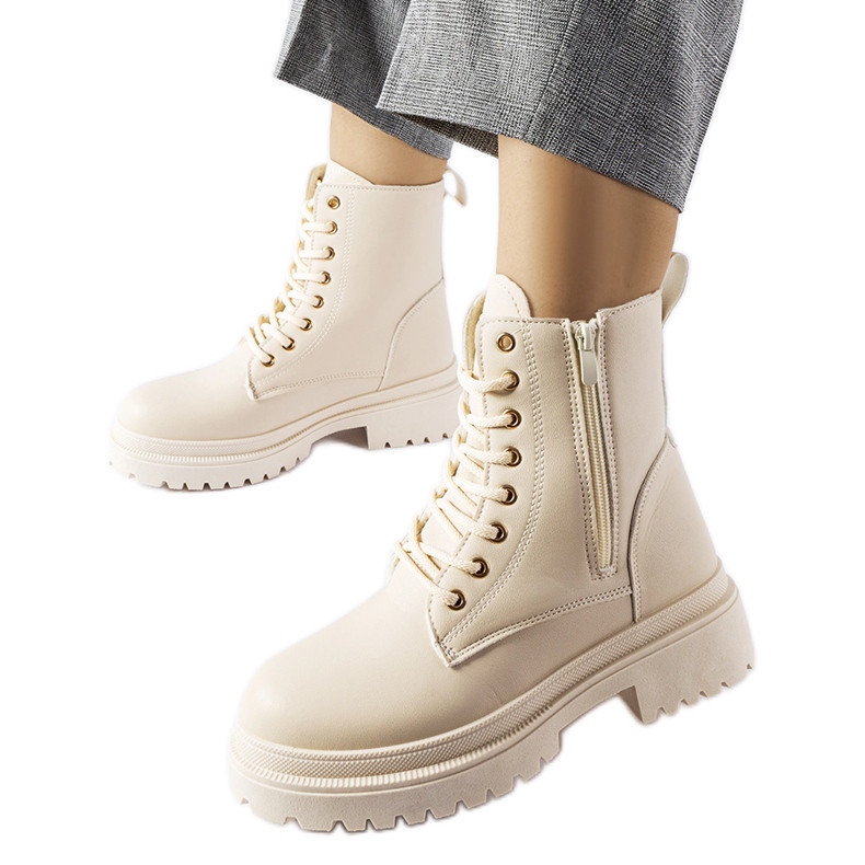 Evento Bézs színű hőszigetelt Ali csizma Evento Bézs színű hőszigetelt Ali csizma