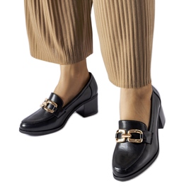 Fekete klasszikus Artus csatos mokaszinok