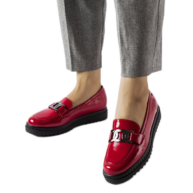 Inna Vinceza piros patentos mokaszinjai