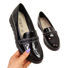 Kényelmes lakkos bebújós cipő T.Sokolski W SCA62, fekete Kényelmes lakkos bebújós cipő T.Sokolski W SCA62, fekete