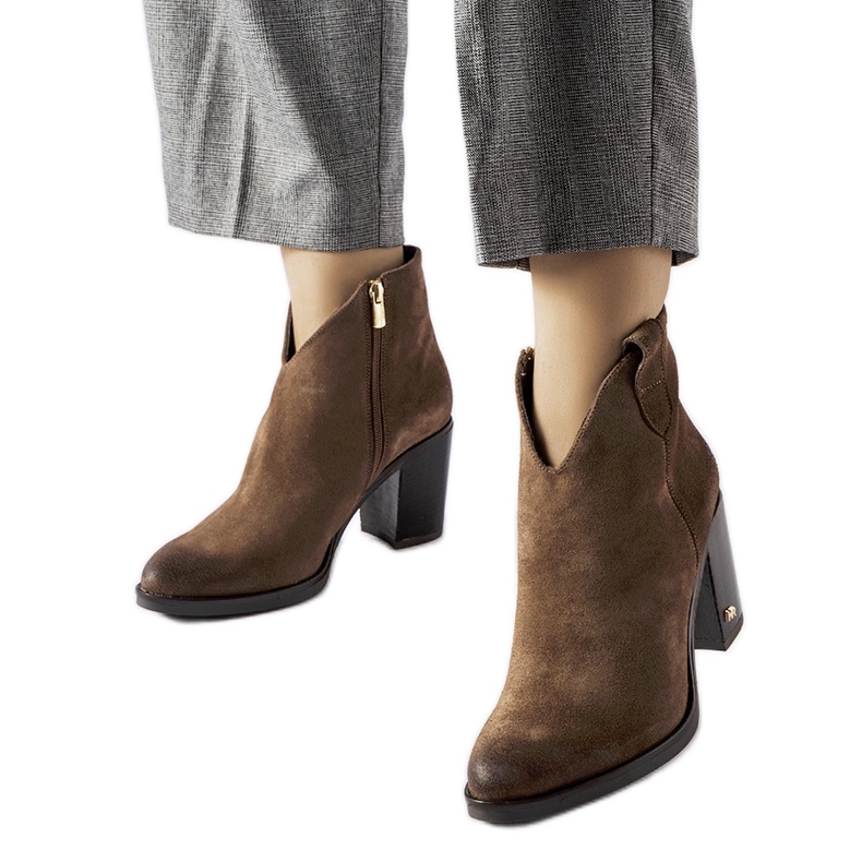 Karino barna velúr hőszigetelt csizma