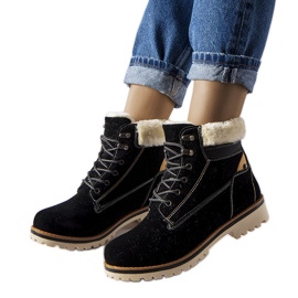 Inna Fekete szigetelt Montalbino csizma