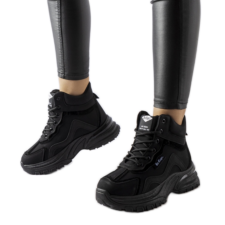 Fekete Lee Cooper LCJ-23-44-1976L csizma