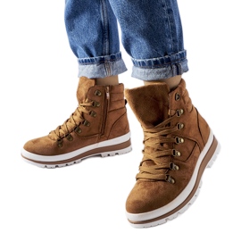 Mazara karamell szigetelésű túracipő barna