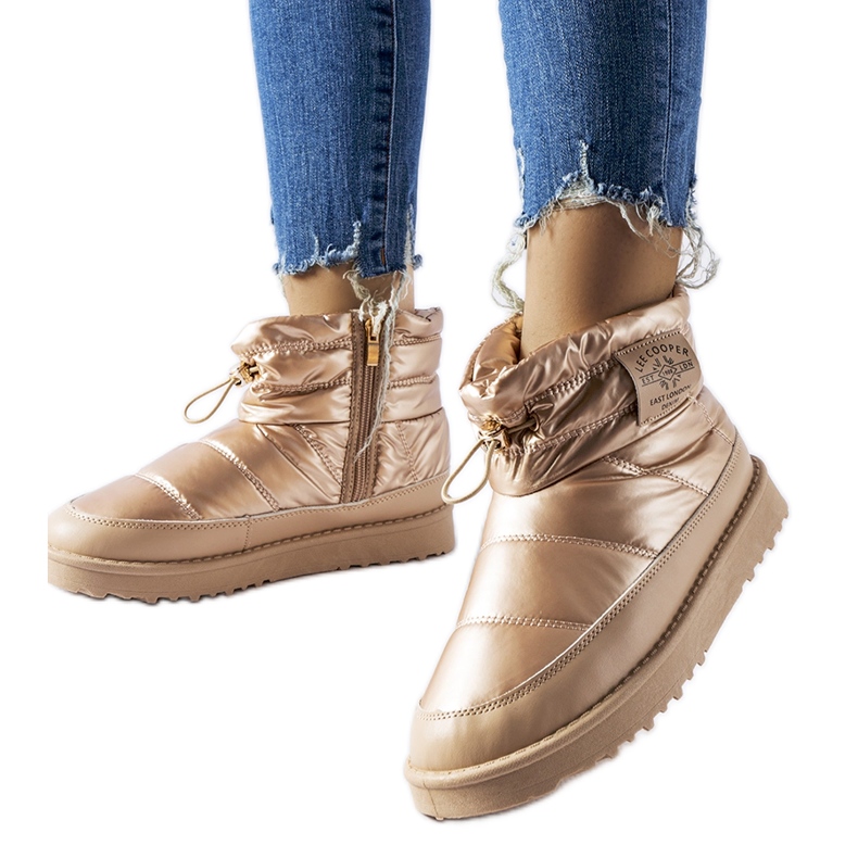 Lee Cooper LCJ-23-44-1965L arany hócsizma aranysárga