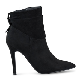 Velúr fekete magas sarkú bokacsizma magasabb felsőrésszel