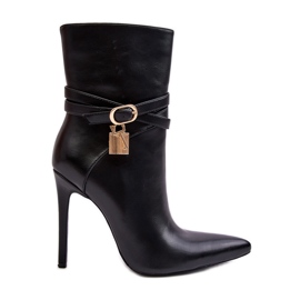 Női magassarkú csizma pánttal, fekete casulle