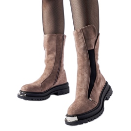 Barna hőszigetelt bokacsizma dekoratív orrral Bologna Barna hőszigetelt bokacsizma dekoratív orrral Bologna