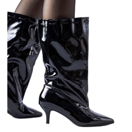 Fekete Clinton csizma alacsony sarkú Fekete Clinton csizma alacsony sarkú